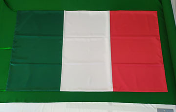 FABRICA DE BANDERAS MONUMENTALES