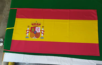 FABRICA DE BANDERAS MONUMENTALES