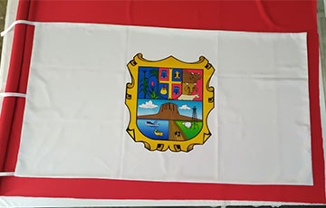 FABRICA DE BANDERAS PARA ESCUELAS